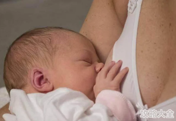 乖女小喜的奶水小喜哺乳期结束奶水渐少开始添加辅食宝宝适应良好