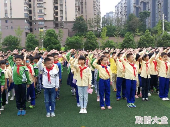 舞蹈生退了裙子重打三十大板校方回应竟是百年校规