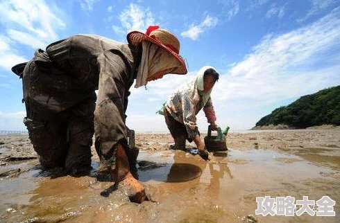 趴到床脱了内裤打屁股展现了纯真童趣的嬉闹场景促进孩子健康成长