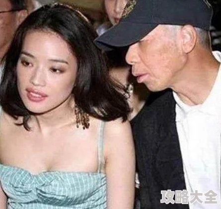 扒开美女 狂揉 在酒店为什么如此火爆因为它满足了人们的窥私欲和猎奇心理