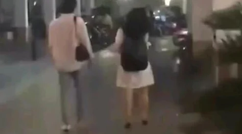 男女交插视频为何如此火爆？是激情还是猎奇？